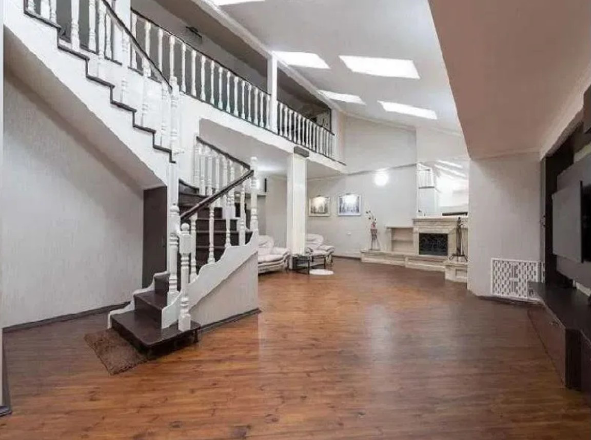 Продажа 7к квартиры в Киеве,  Ковпака ул., 17 0