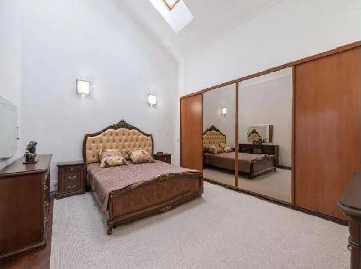 Продажа 7к квартиры в Киеве,  Ковпака ул., 17 4