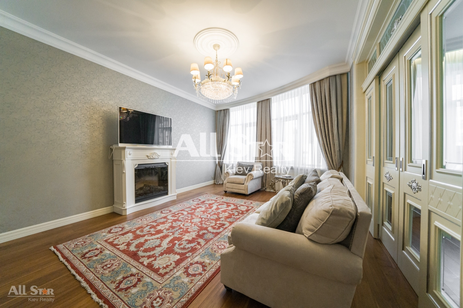 Продажа 5к квартиры в Киеве,  Антоновича ул. (Горького ул.), 103 0