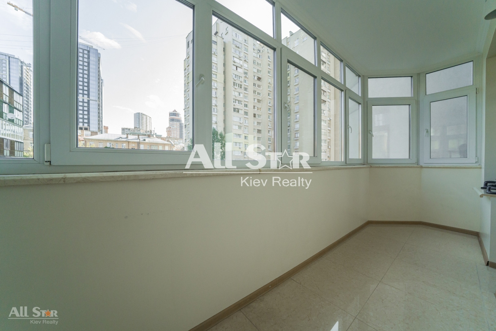 Продажа 5к квартиры в Киеве,  Антоновича ул. (Горького ул.), 103 3