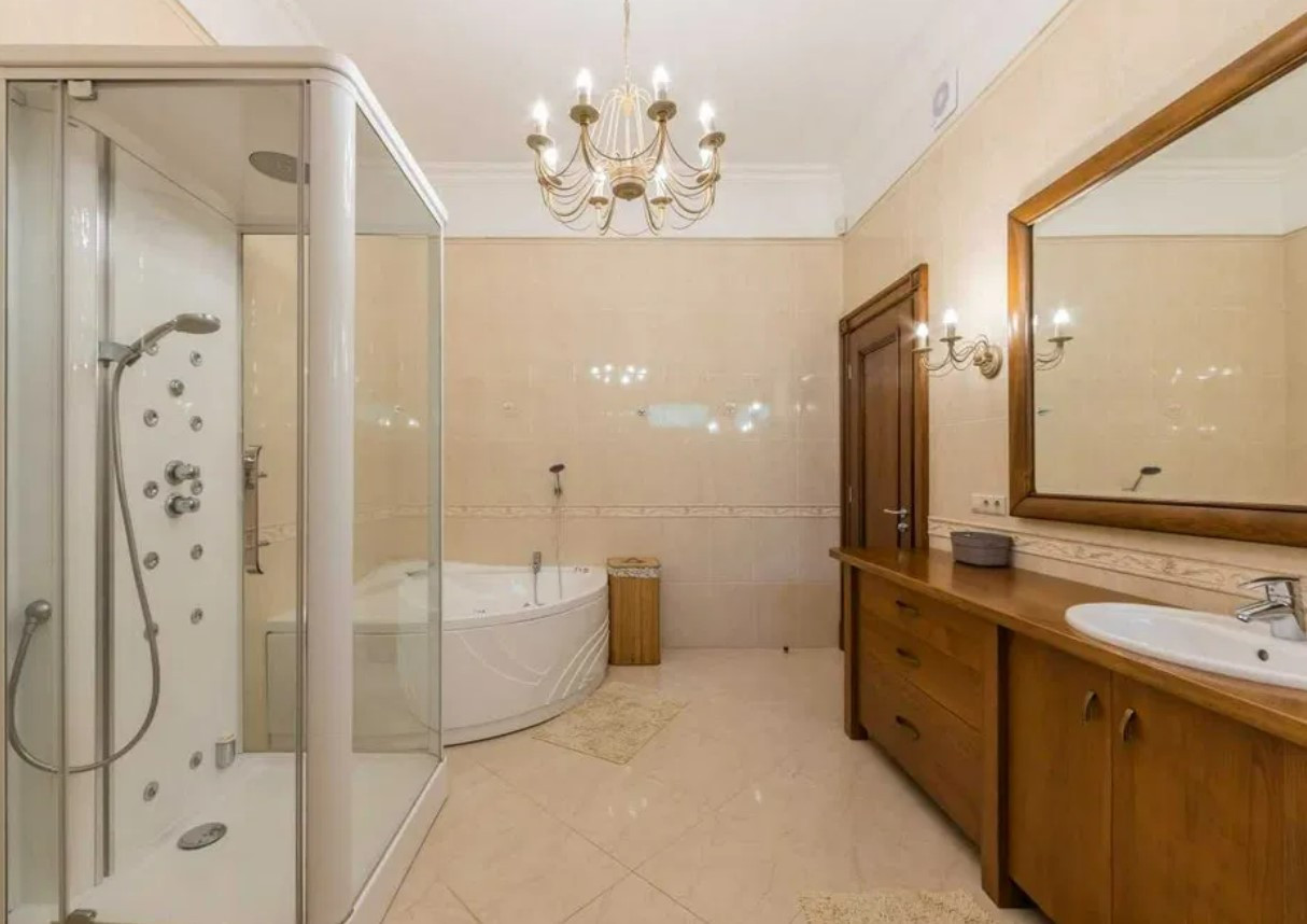 Аренда 6к дома в Киеве,  Феодосийская ул., 8