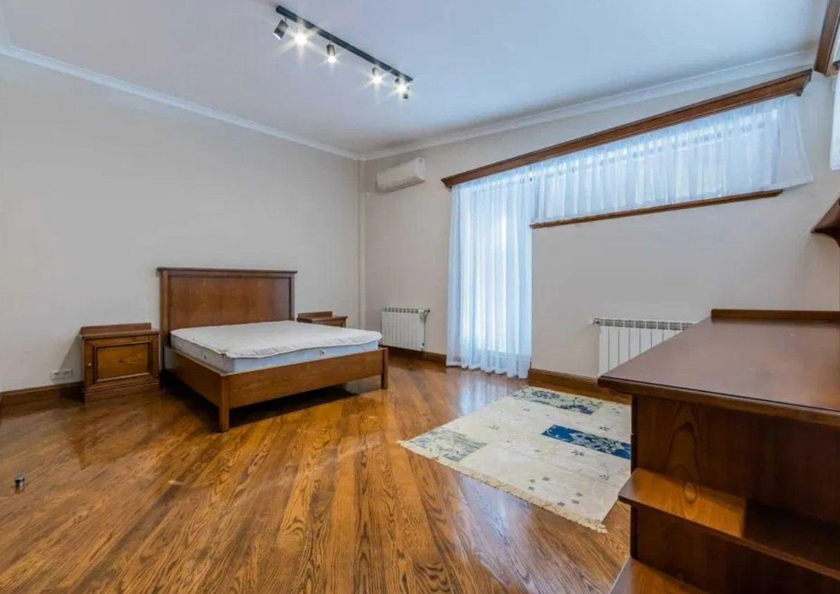 Аренда 6к дома в Киеве,  Феодосийская ул., 12