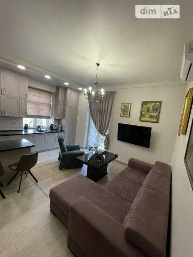 Продажа 3к квартиры в Киеве,  Бульварно-Кудрявская ул. (Воровского ул.), 31А 0