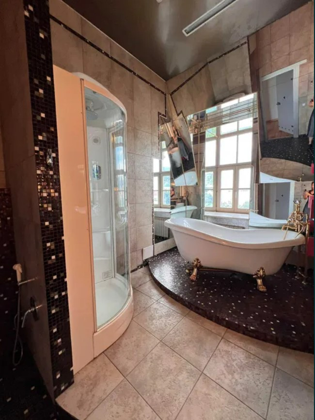Продажа 3к квартиры в Киеве,  Хорива ул., 4 4