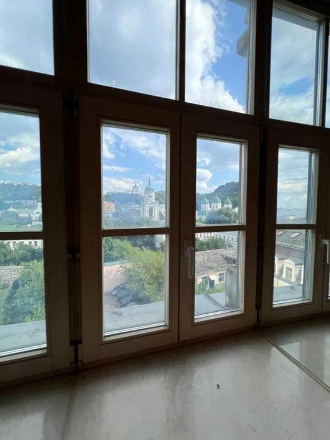 Продажа 3к квартиры в Киеве,  Хорива ул., 4 6