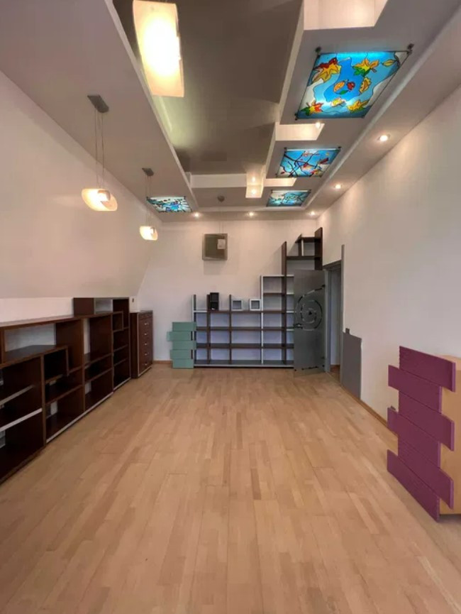 Продажа 3к квартиры в Киеве,  Хорива ул., 4 7