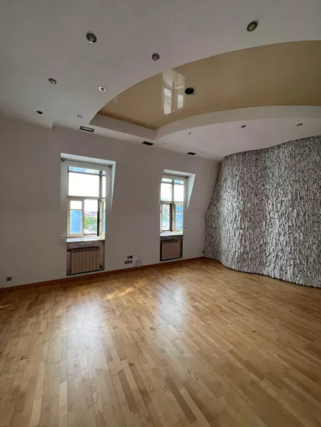 Продажа 3к квартиры в Киеве,  Хорива ул., 4 10