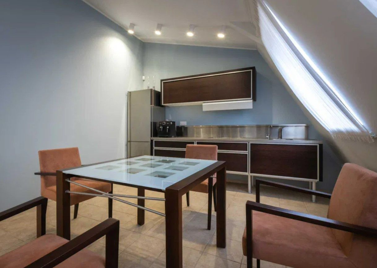 Продажа 2к квартиры в Киеве,  Михайловская ул., 15А 12