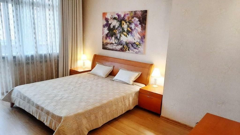 Аренда 3к квартиры в Киеве, Панаса Мирного ул., 12 4