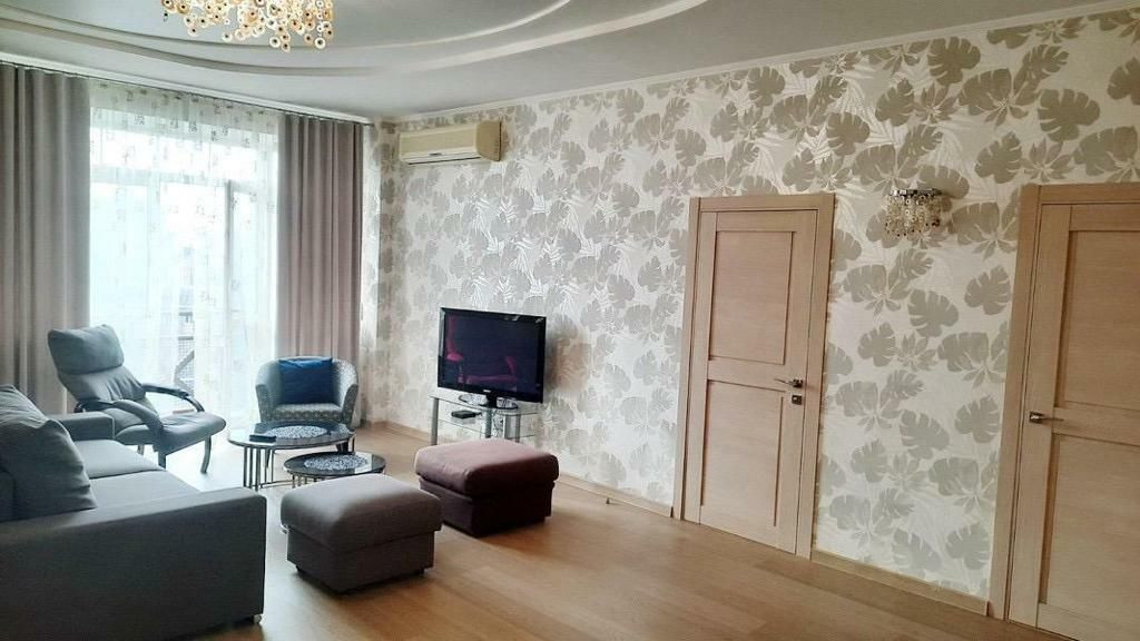Аренда 3к квартиры в Киеве, Панаса Мирного ул., 12 5