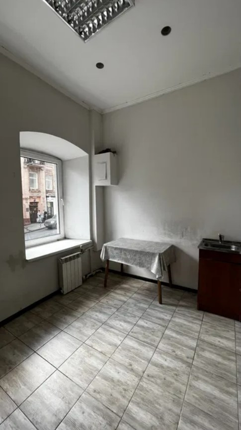 Продажа 2к квартиры в Киеве,  Михайловская ул., 18А 2