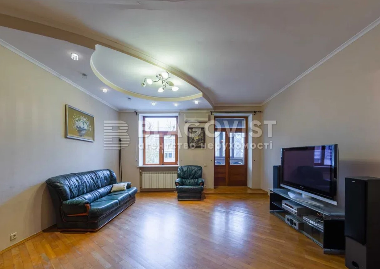 Продажа 4к квартиры в Киеве,  Стретенская ул., 11 1
