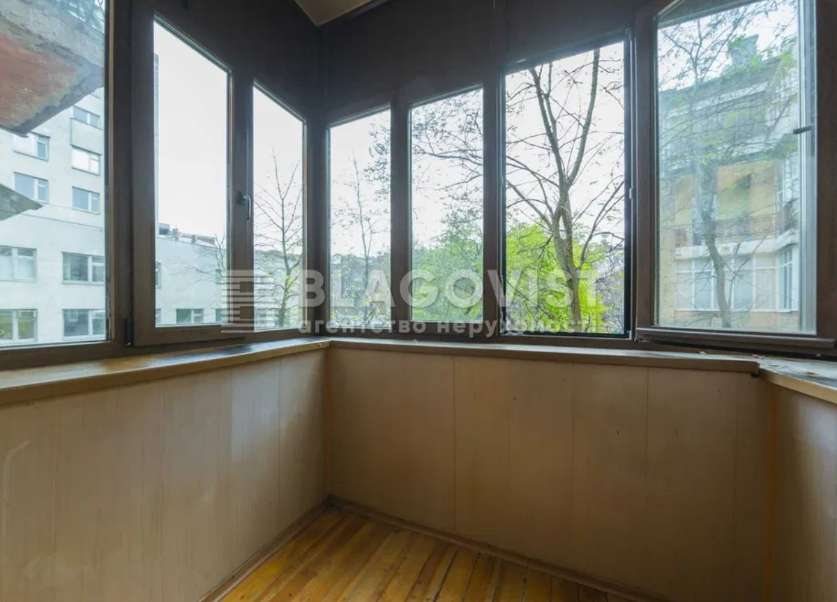 Продажа 4к квартиры в Киеве,  Стретенская ул., 11 3