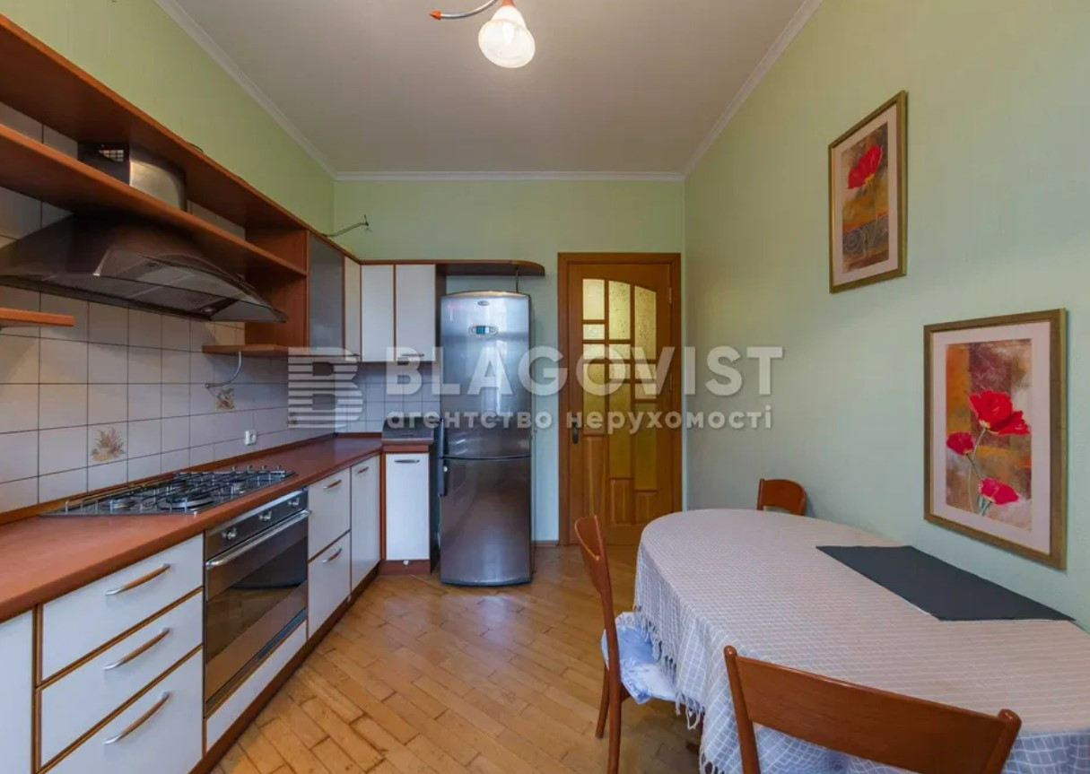 Продажа 4к квартиры в Киеве,  Стретенская ул., 11 8