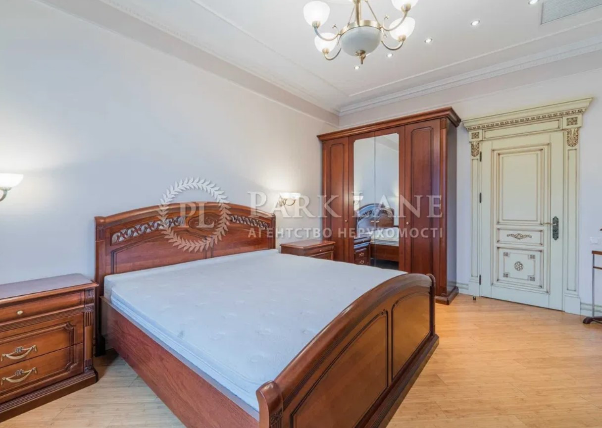 Продажа 3к квартиры в Киеве,  Коцюбинского Михаила ул., 9 14