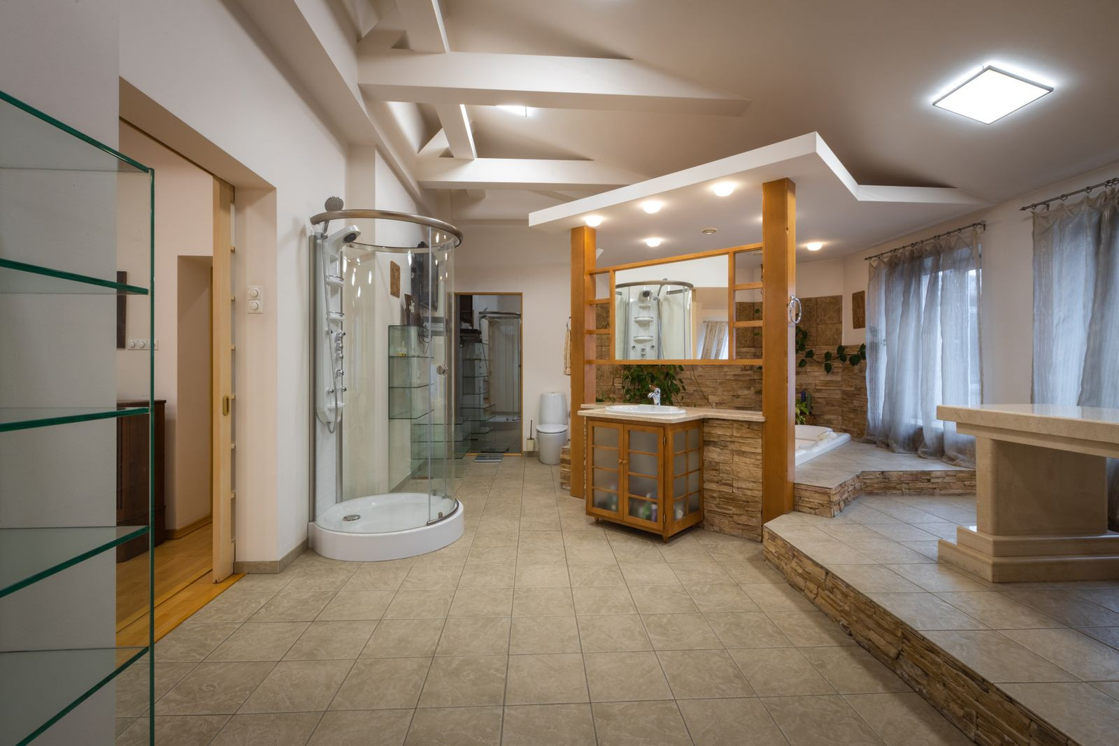 Продажа 3к квартиры в Киеве,  Михайловская ул., 15 1