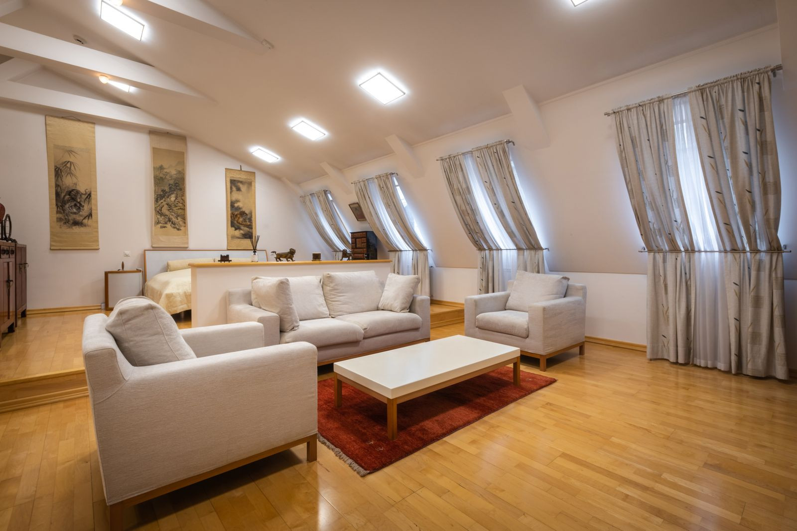 Продажа 3к квартиры в Киеве,  Михайловская ул., 15 8