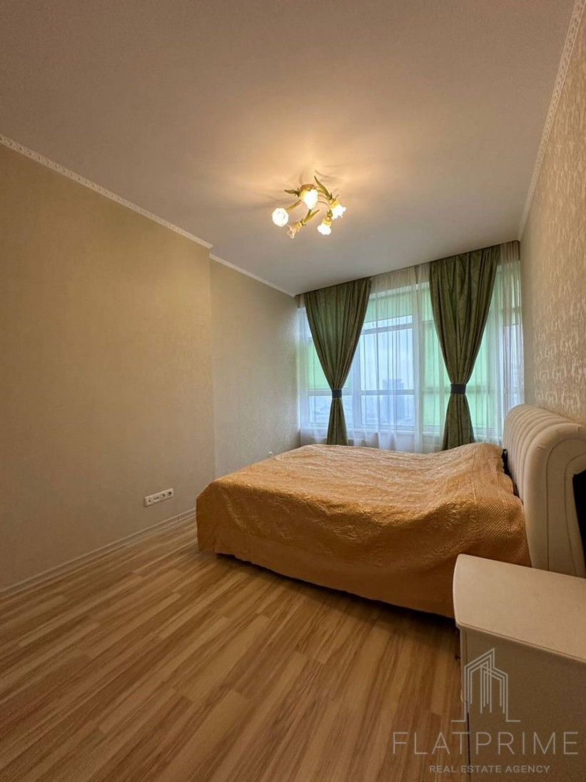 Продажа 2к квартиры в Киеве,  ЖК Карнеги Тауер, Кловский спуск, 7А 7