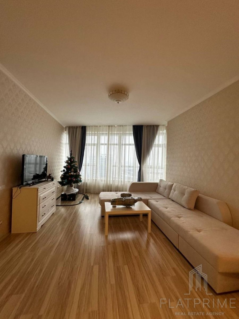 Продажа 2к квартиры в Киеве,  ЖК Карнеги Тауер, Кловский спуск, 7А 10