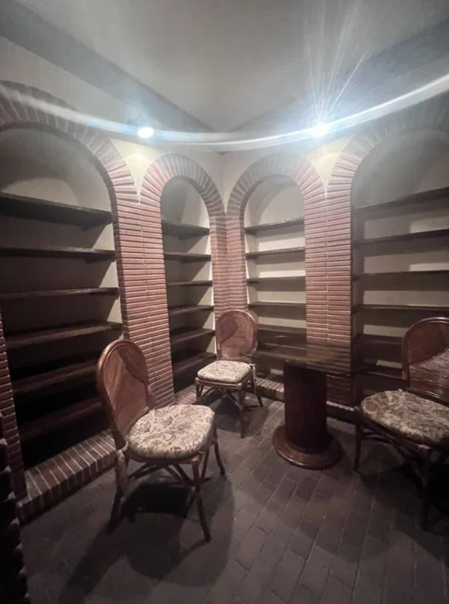 Аренда 6к дома в Киеве, Черногорская ул., 18