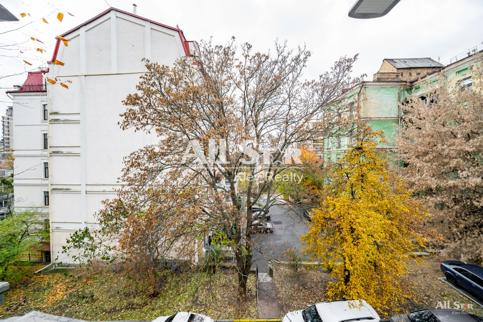 Продажа 3к квартиры в Киеве,  Гончара Олеся ул., 43в 3