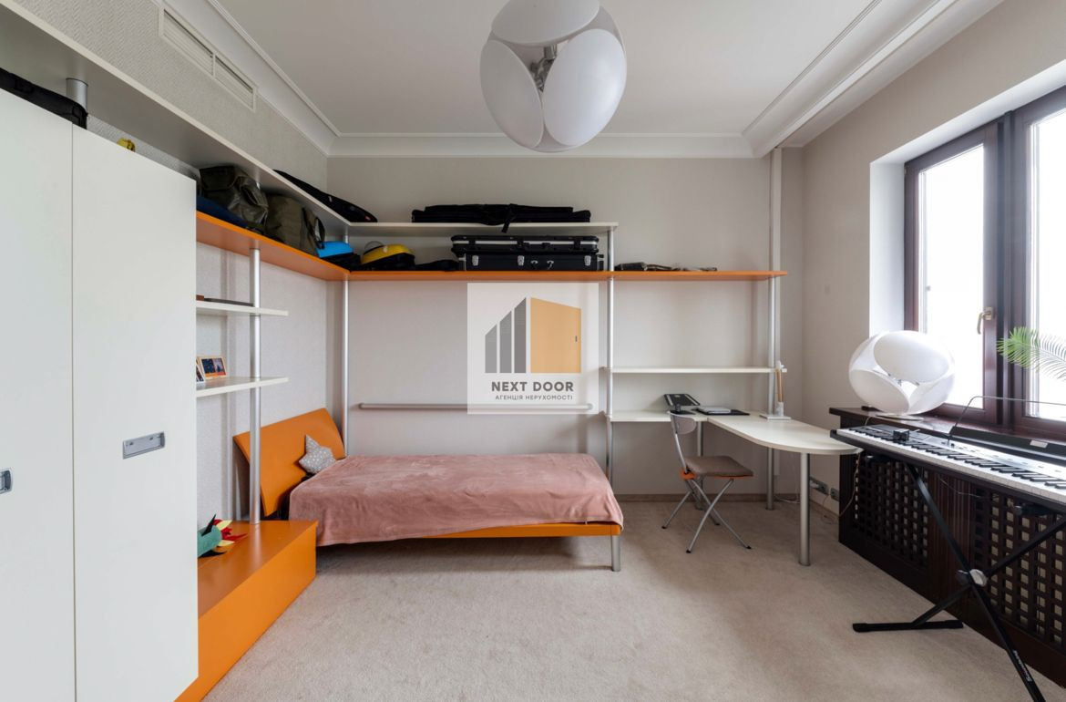 Продажа 4к квартиры в Киеве,  Кропивницкого ул., 10 10