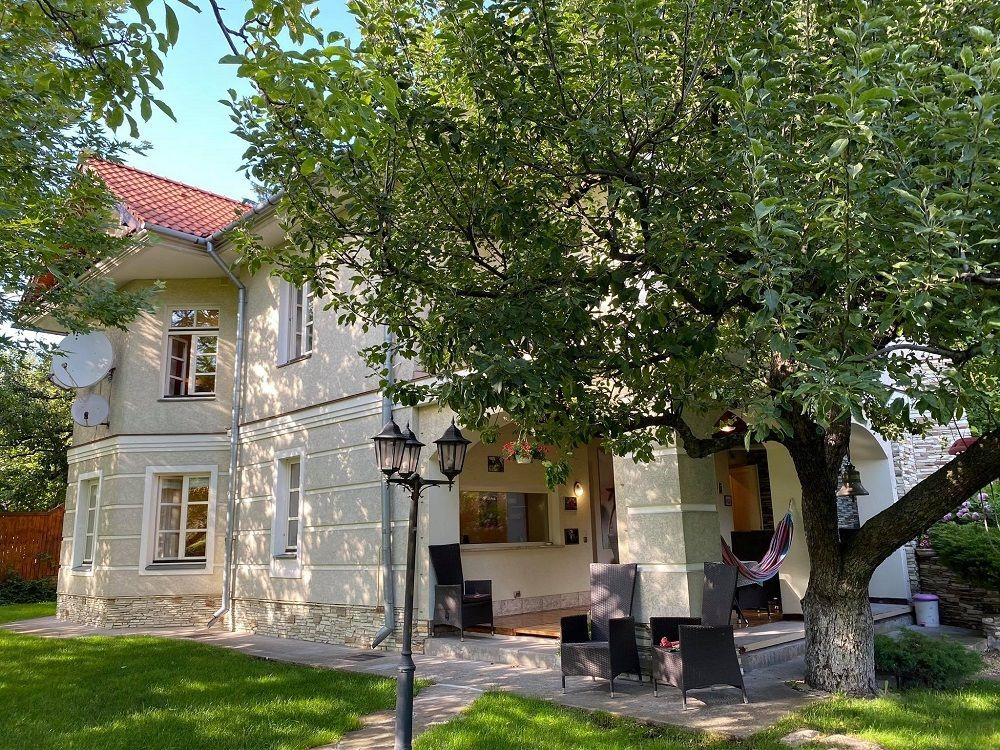 Аренда 5+к дома в Киеве, Редутная ул., 46 0