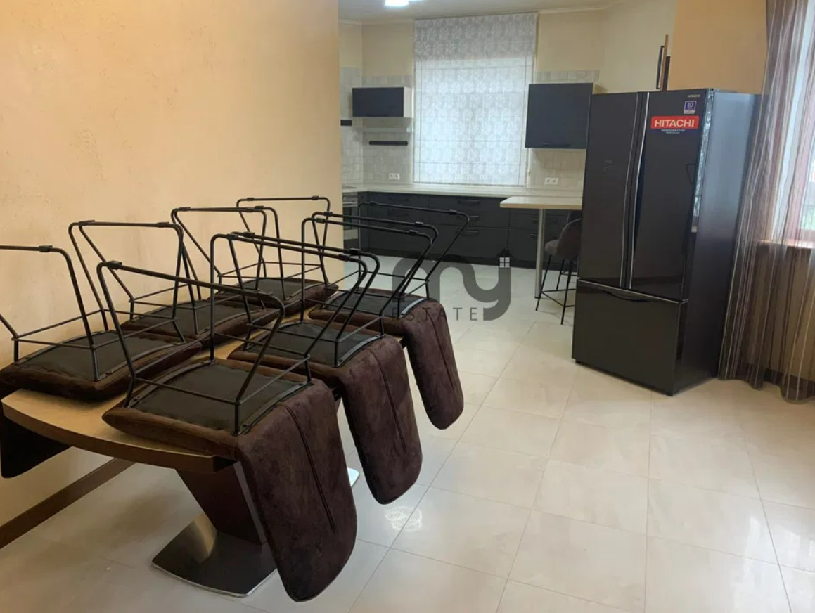 Аренда 5к дома в Киеве,  Гуляницкого ул., 17