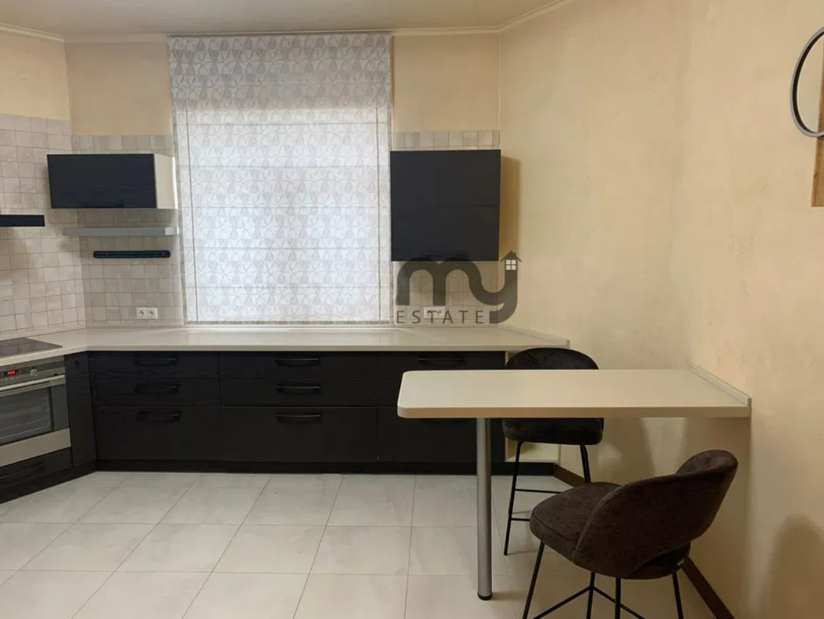 Аренда 5к дома в Киеве,  Гуляницкого ул., 18