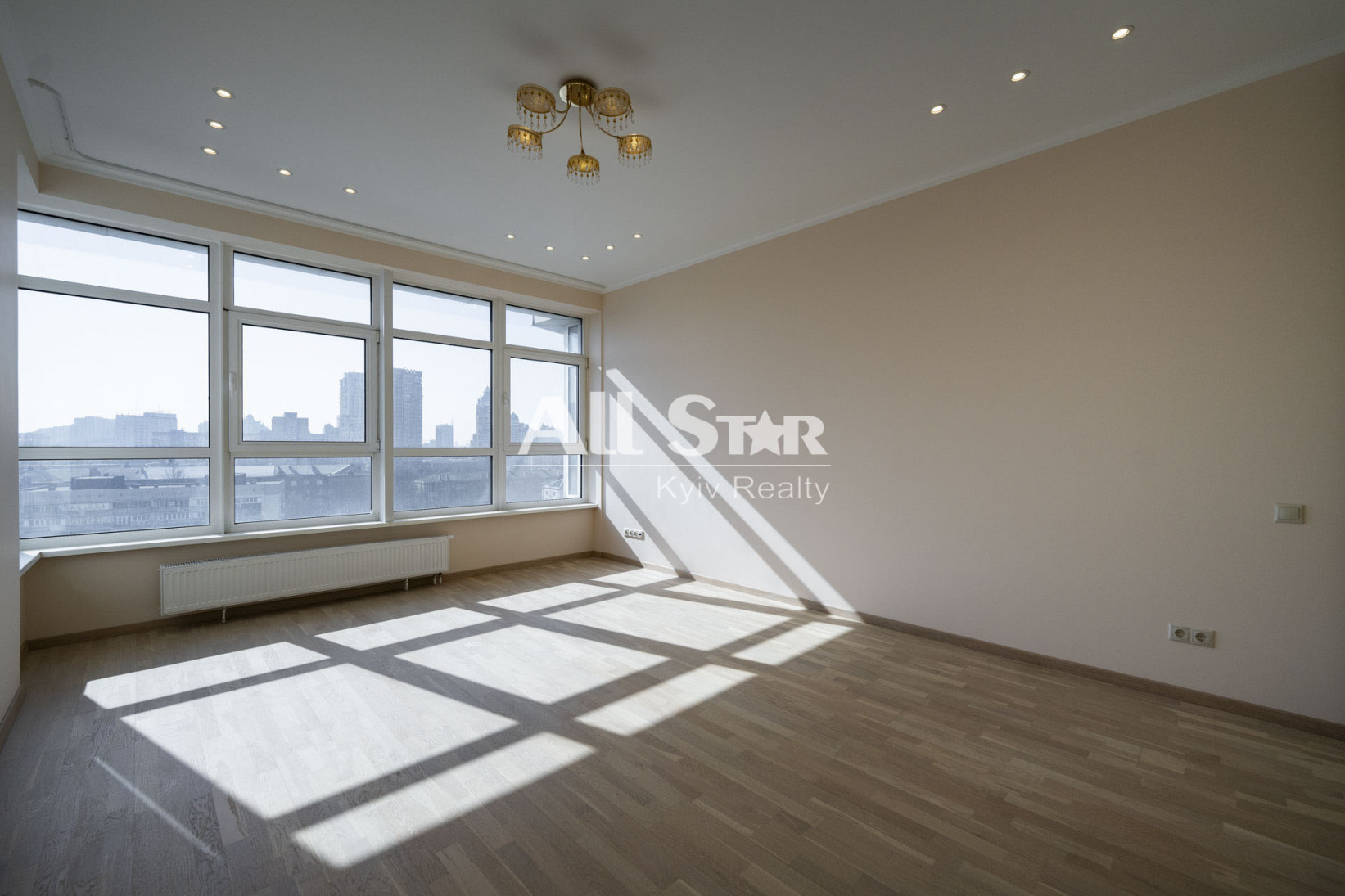 Аренда 4к квартиры в Киеве,  Кловский спуск, 7 13