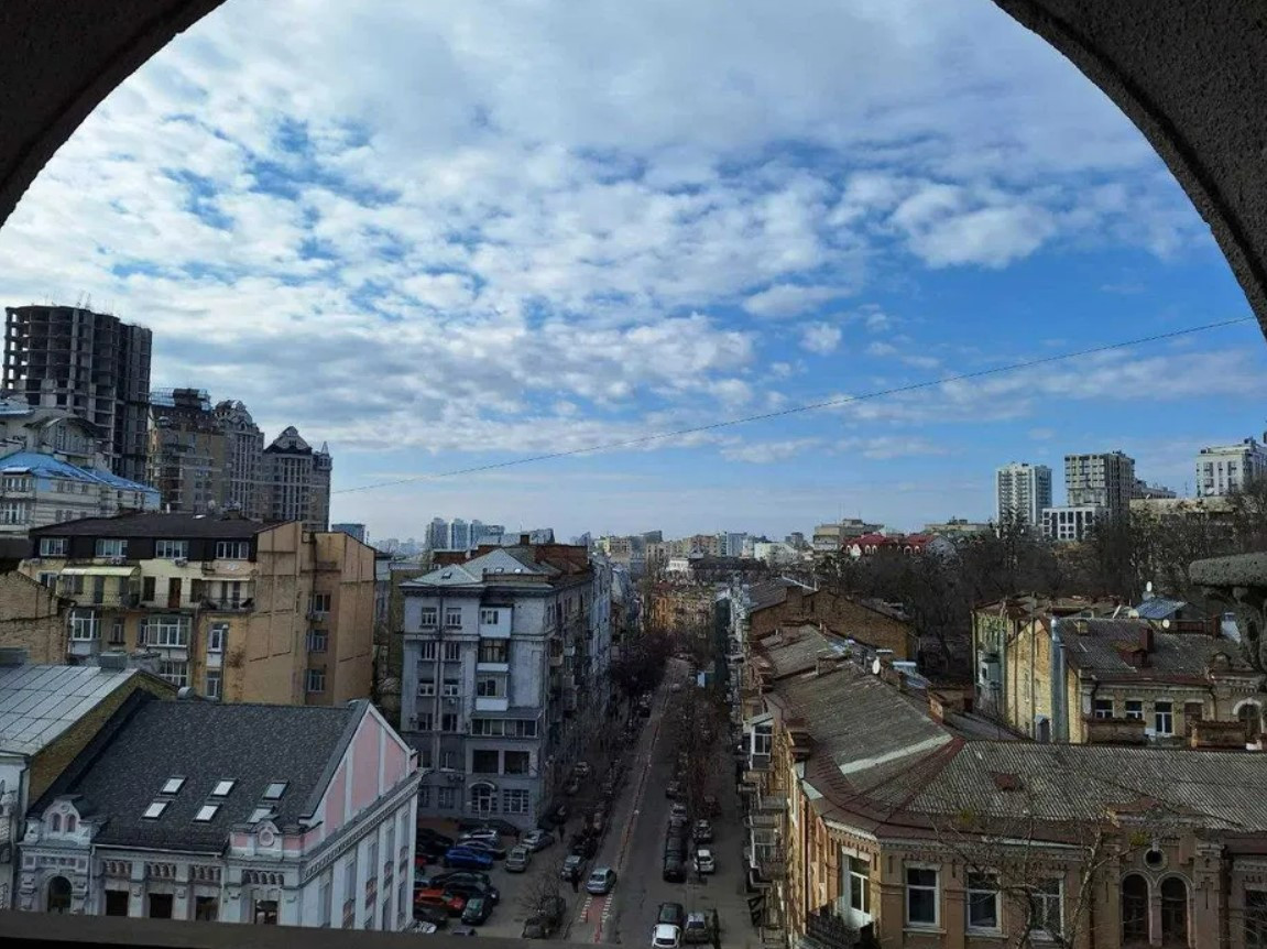 Аренда 3к квартиры в Киеве, Франко Ивана ул., 9 1