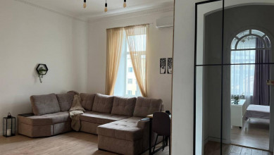 Константиновская ул. 1 sub 13