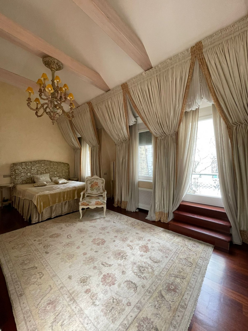 Аренда 4к квартиры в Киеве,  Михайловский переулок, 12 8