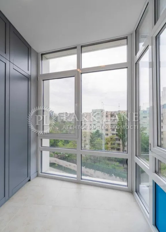 Аренда 4к квартиры в Киеве,  ЖК Бульвар Фонтанов, Саперне Поле ул., 5 13
