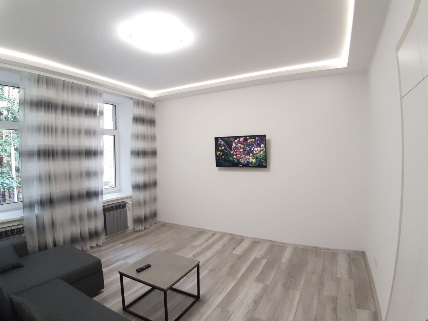Аренда 3к квартиры в Киеве,  Пирогова ул., 10Г 8