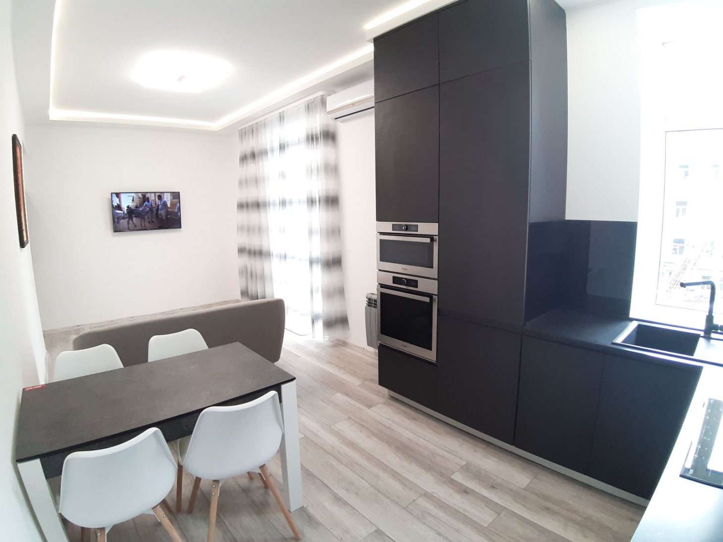 Аренда 3к квартиры в Киеве,  Пирогова ул., 10Г 14