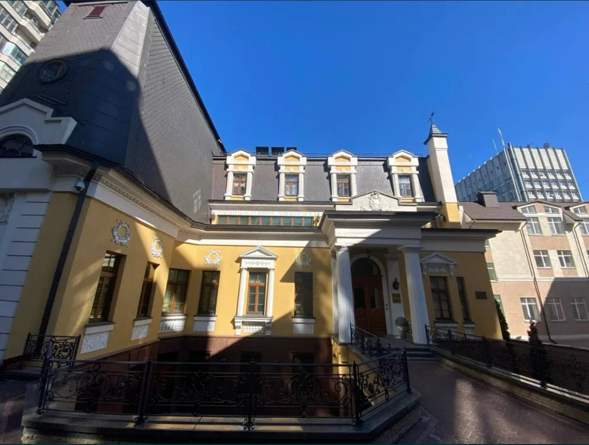 Продажа здания в Киеве,  Владимирская ул., 49В 1