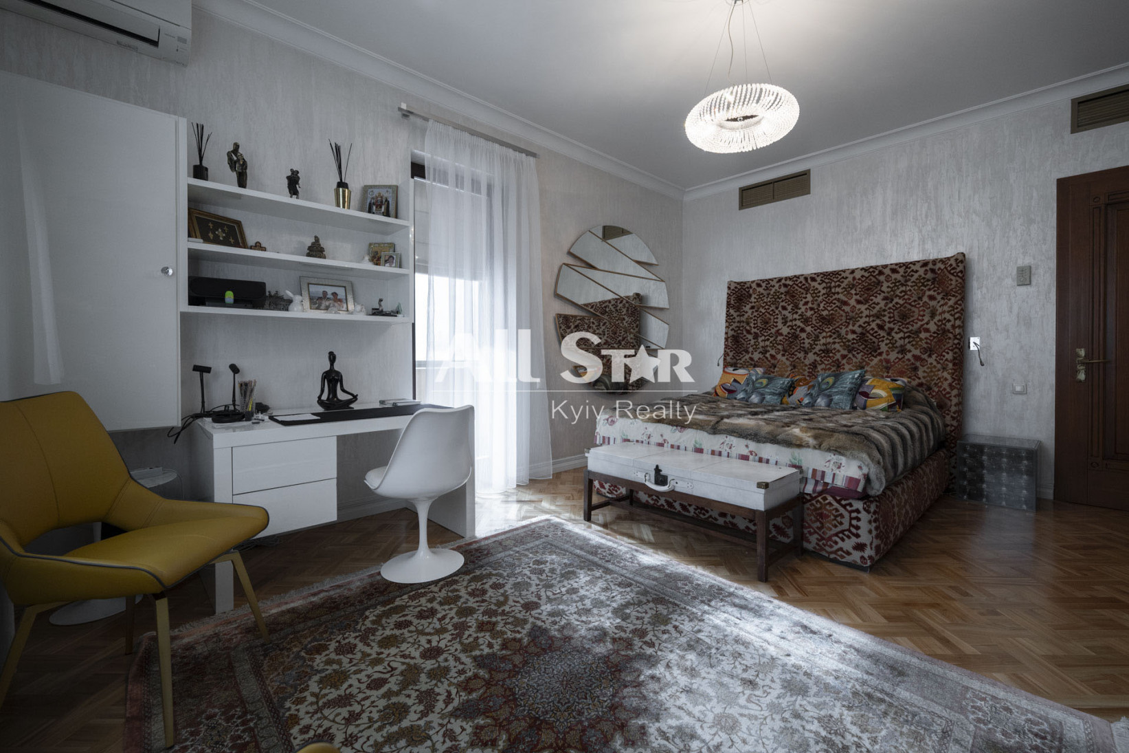 Аренда 4к квартиры в Киеве,  Кропивницкого ул., 10 13
