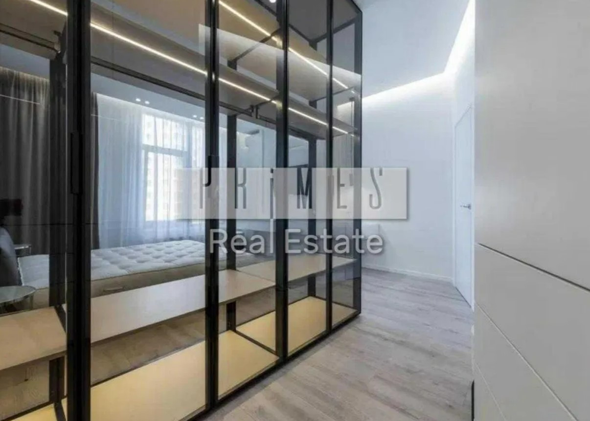 Продажа 3к квартиры в Киеве,  ЖК Новопечерские Липки, Драгомирова Михаила ул., 17В 6