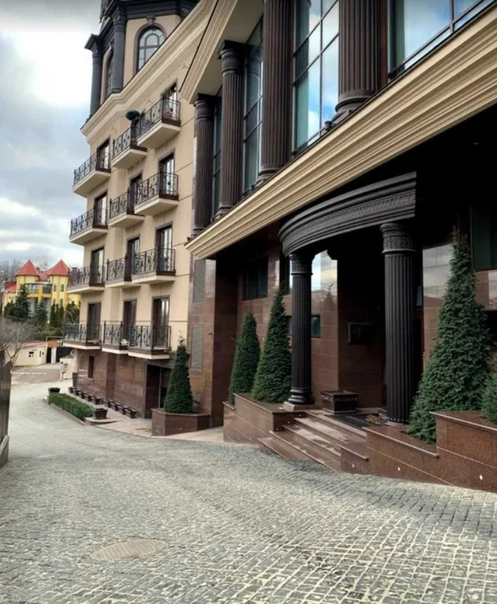 Аренда 2к квартиры в Киеве, Мичурина ул., 56/2 2