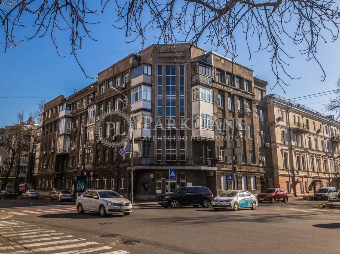 Аренда 3к квартиры в Киеве, Институтская ул., 24/7 1