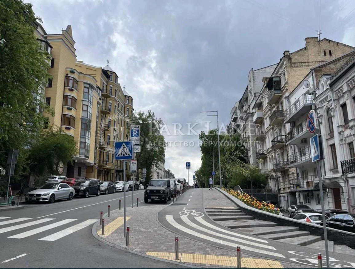Продажа 3к квартиры в Киеве,  Франко Ивана ул., 20 9