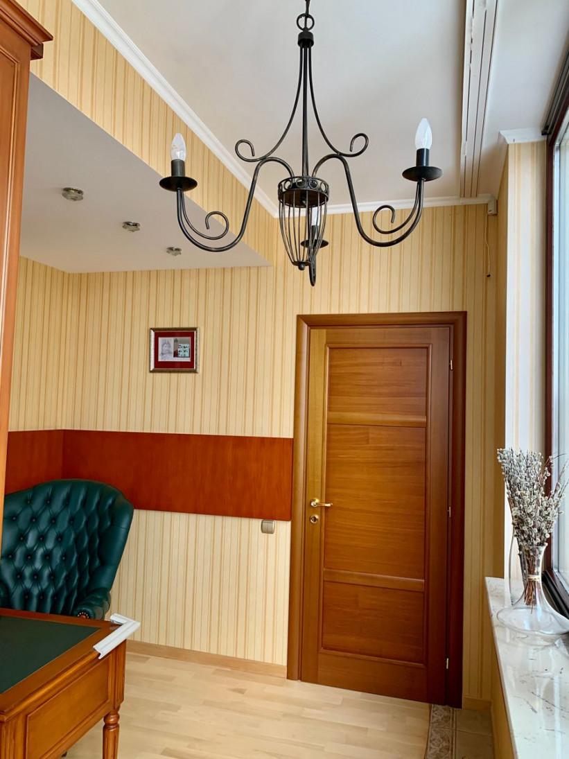 Аренда 5к квартиры в Киеве,  Кропивницкого ул., 10 7