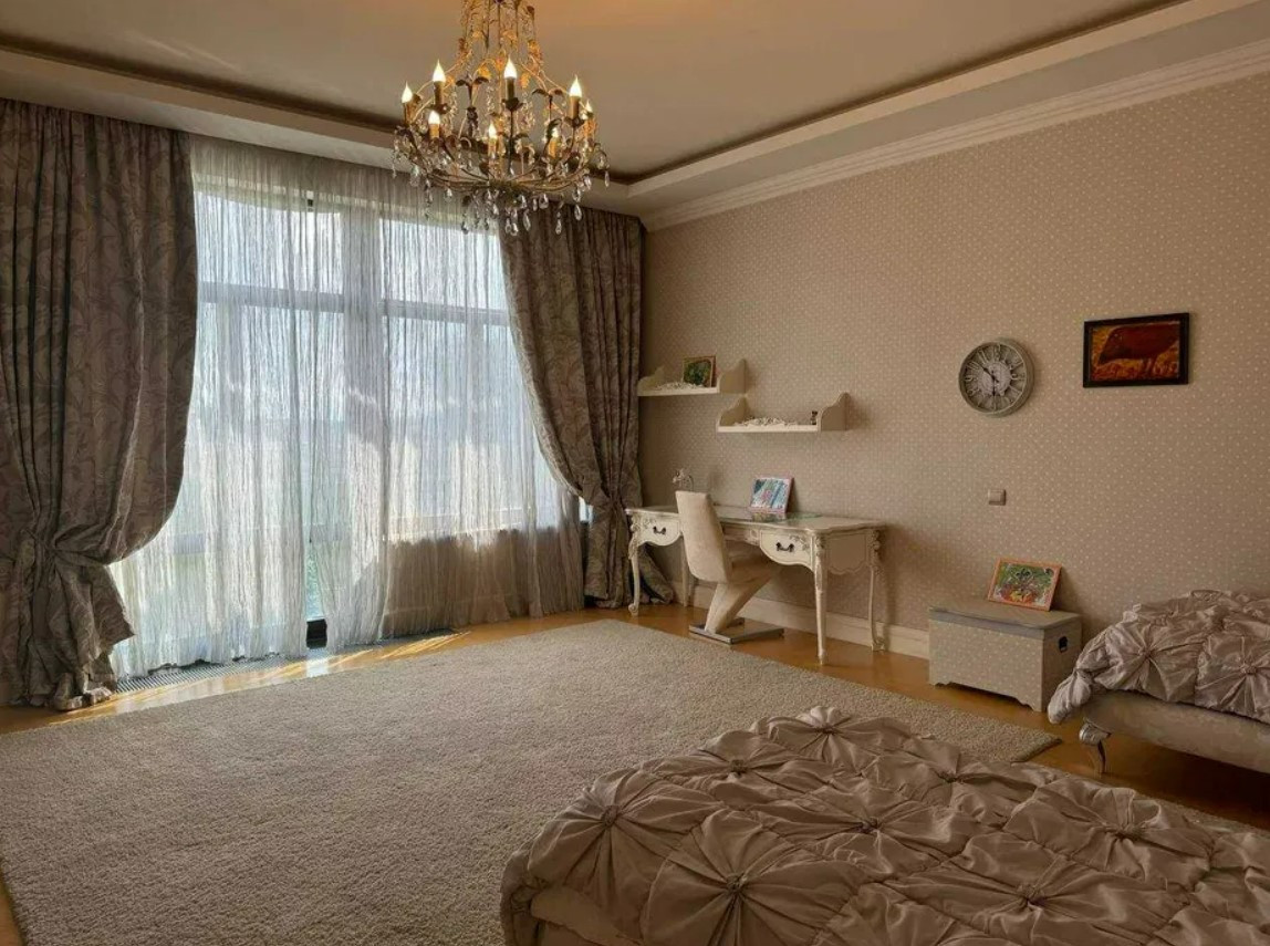 Аренда 3к квартиры в Киеве, Глазунова ул., 13 5