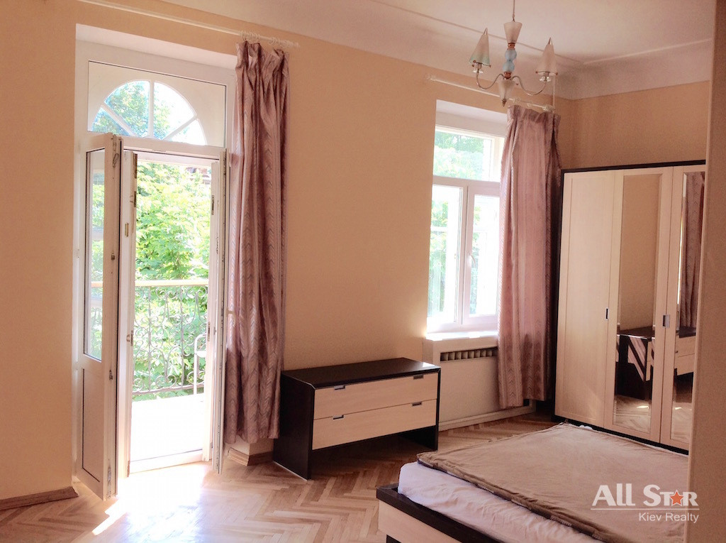 Аренда 4к квартиры в Киеве,  Богдана Хмельницкого ул., 74 3