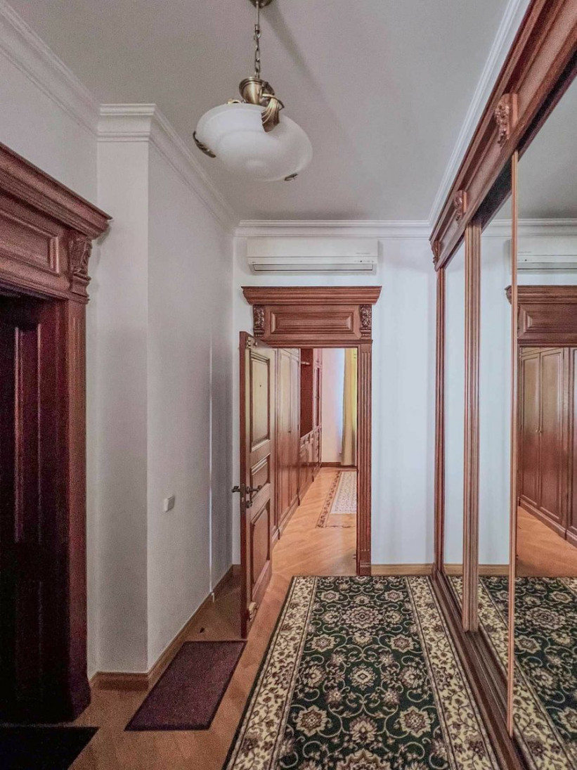 Аренда 3к квартиры в Киеве,  Пирогова ул., 6А 9