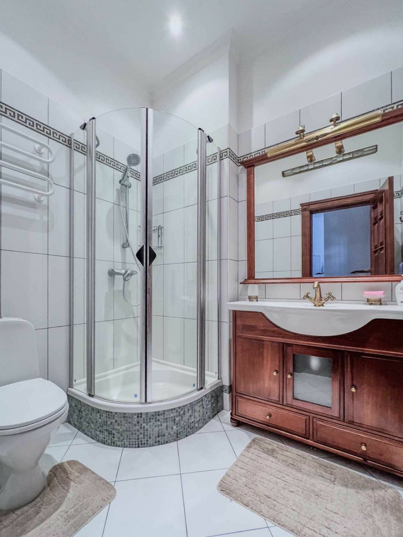Аренда 3к квартиры в Киеве,  Пирогова ул., 6А 10