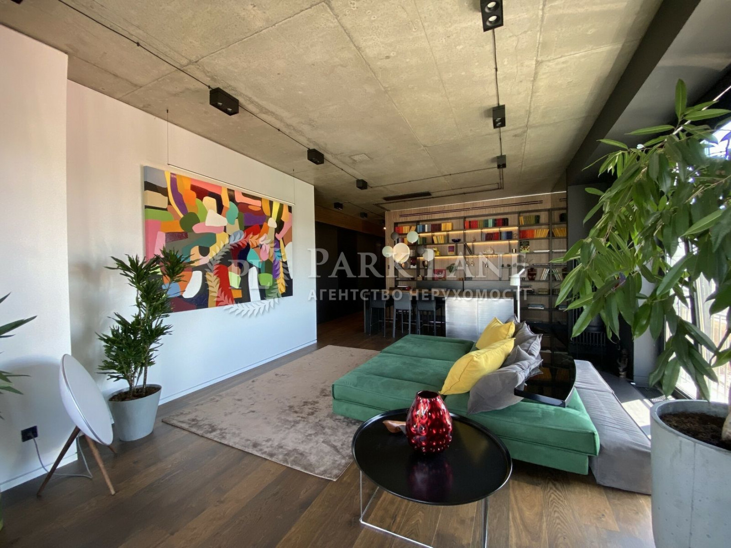 Аренда 4к квартиры в Киеве,  КД Tarasovskiy Apartments, Тарасовская ул., 9В 0