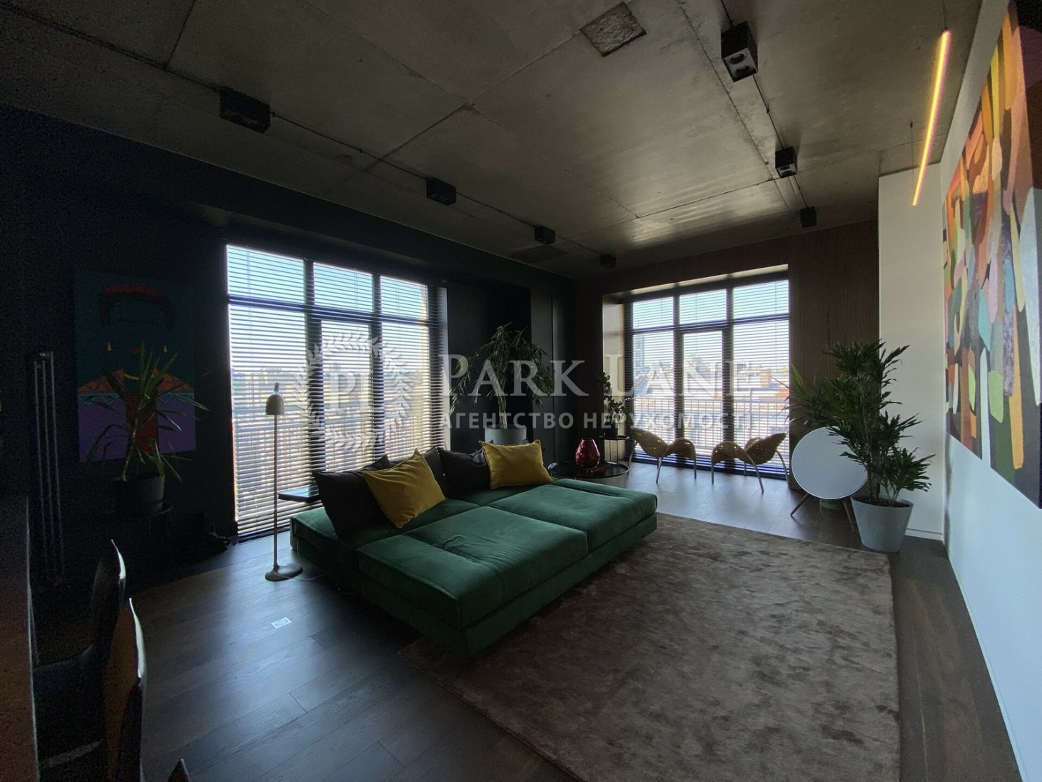 Аренда 4к квартиры в Киеве,  КД Tarasovskiy Apartments, Тарасовская ул., 9В 15