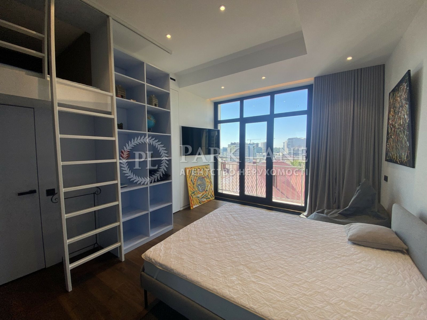Аренда 4к квартиры в Киеве,  КД Tarasovskiy Apartments, Тарасовская ул., 9В 16